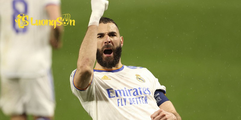 Karim Benzema xếp thứ 4 trong top cầu thủ giàu nhất thế giới 2025