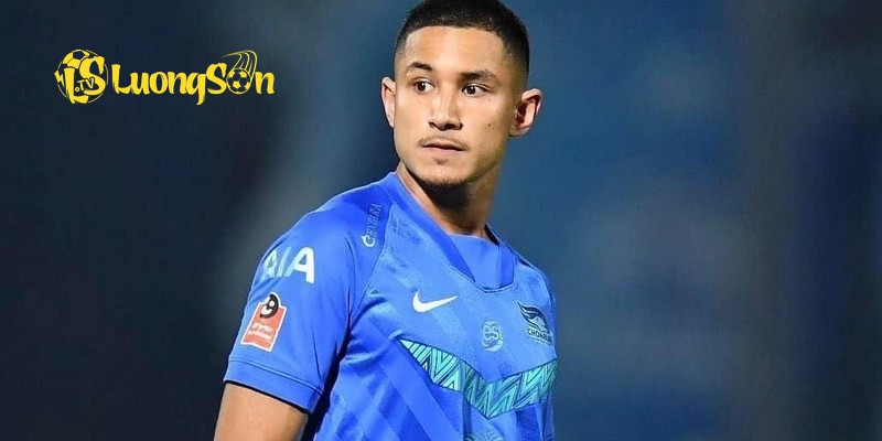 Faiq Bolkiah là cầu thủ giàu nhất thế giới nhưng phần lớn đến từ phía gia đình 