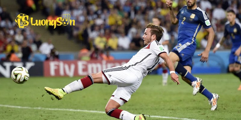 World Cup luôn được người hâm mộ mong chờ diễn ra 4 năm 1 lần